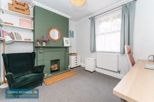Sitting Room- click for photo gallery